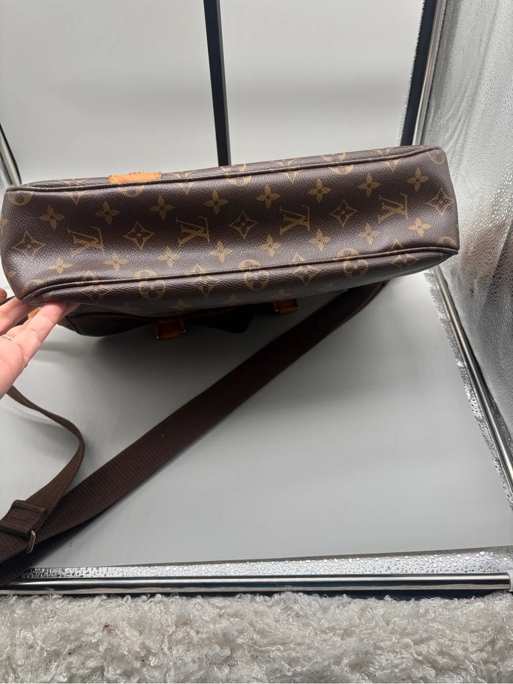 Louis Vuitton authentic louis